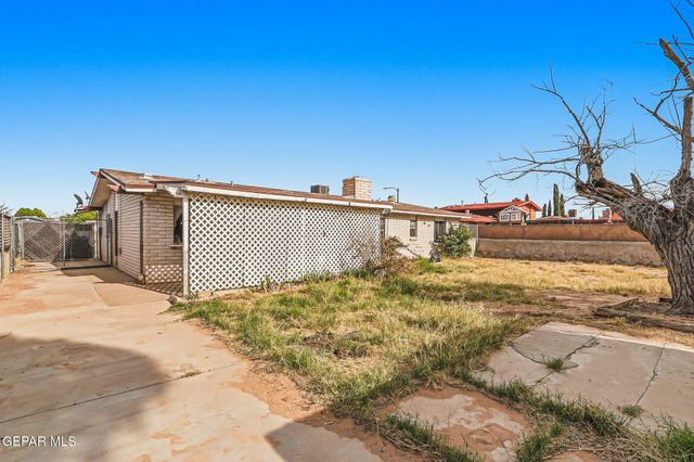 3457 Guthrie Street, El Paso, TX 79935