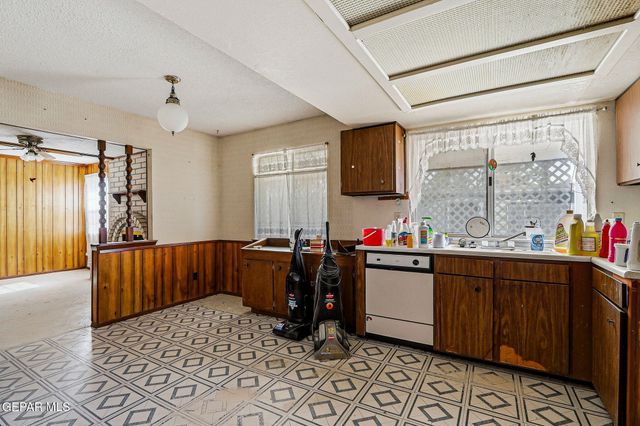 3457 Guthrie Street, El Paso, TX 79935