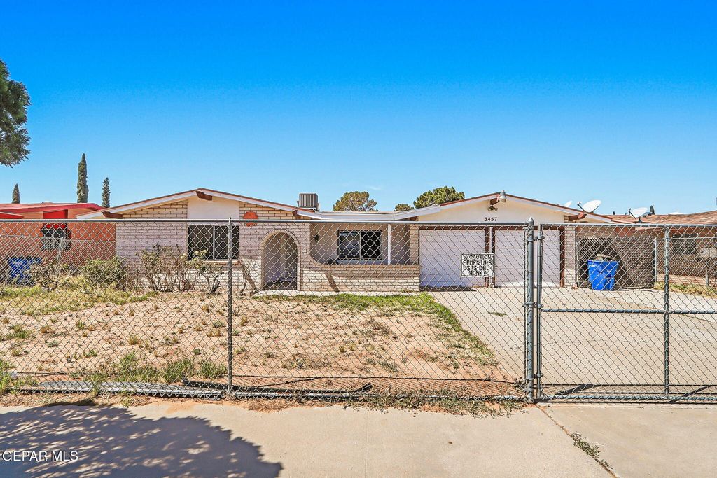 3457 Guthrie Street, El Paso, TX 79935