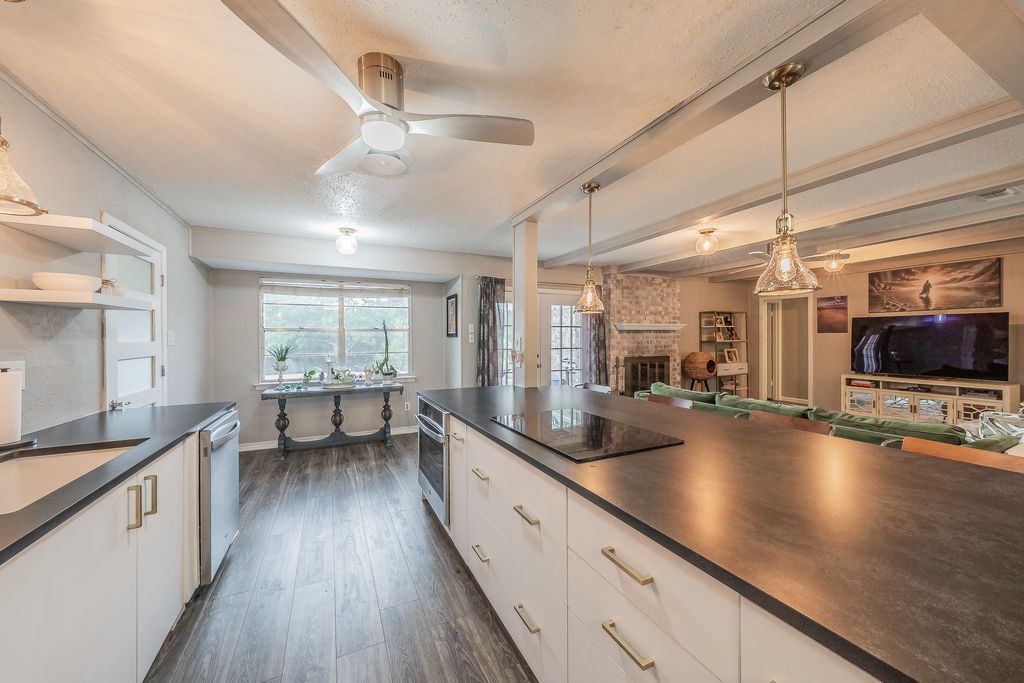 4001 Reagan Drive, Fort Worth, TX 76116 — photo 4