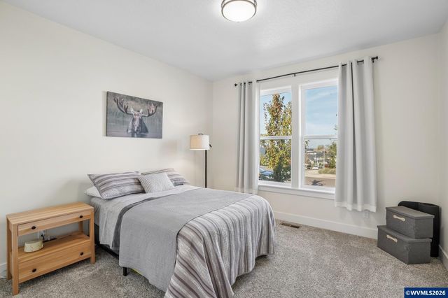 5939 Evangelista St S, Salem, OR 97306