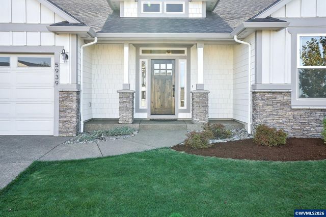 5939 Evangelista St S, Salem, OR 97306