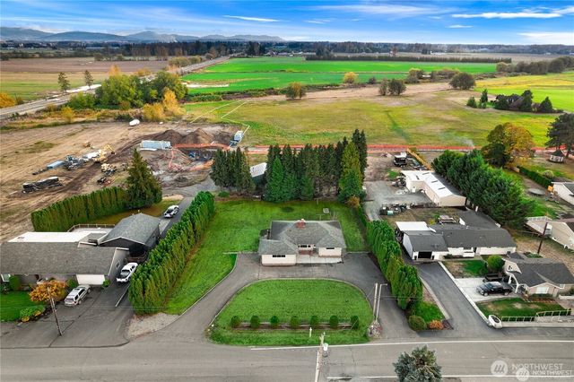 151 Bay Lyn Drive, Lynden, WA 98264