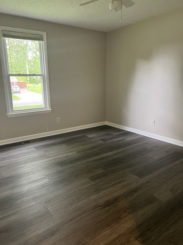 207 Luckett Pl, Smyrna, TN 37167