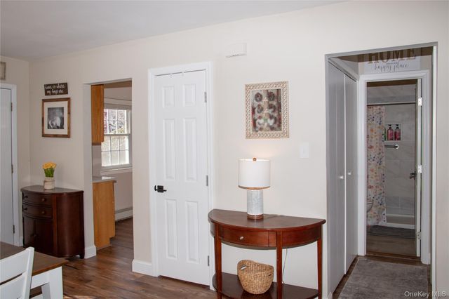 18 Springwood Drive A, North Babylon, NY 11703