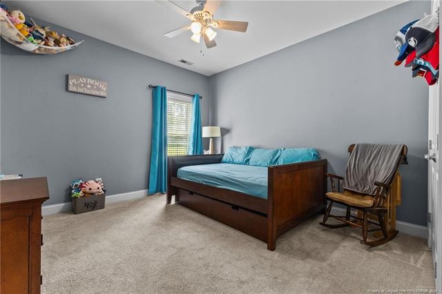 186 Valley Pines Circle, Spring Lake, NC 28390