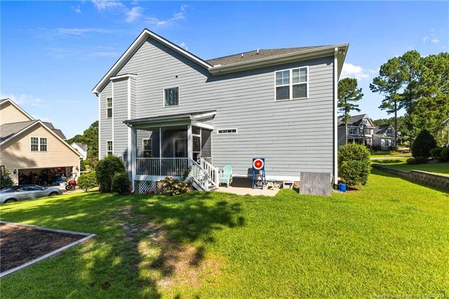 186 Valley Pines Circle, Spring Lake, NC 28390