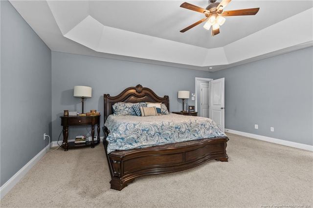 186 Valley Pines Circle, Spring Lake, NC 28390