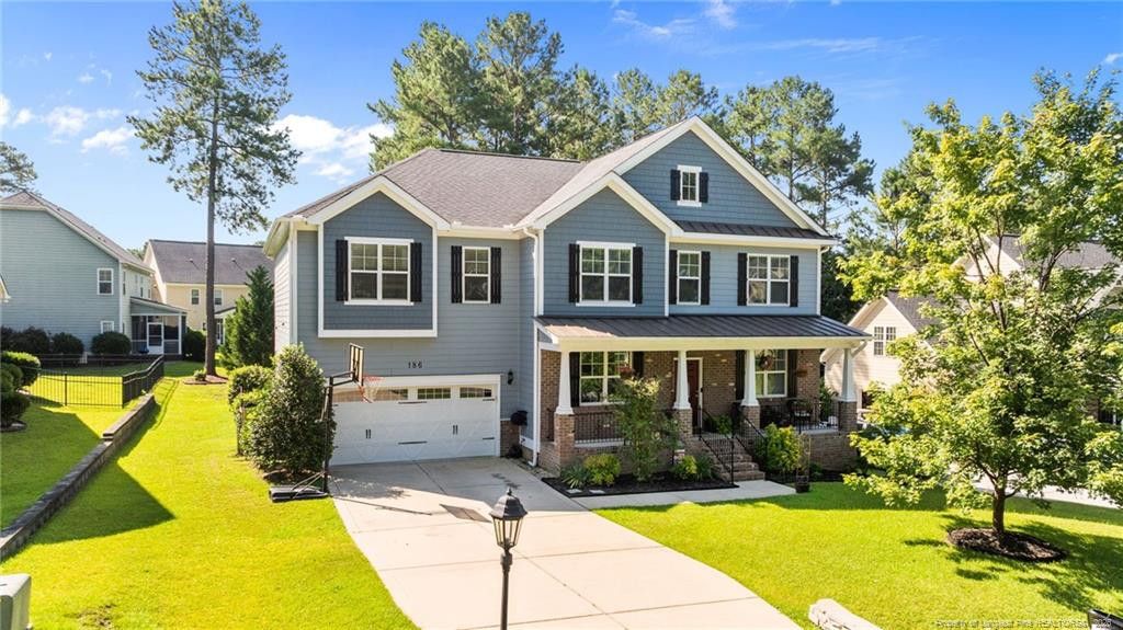 186 Valley Pines Circle, Spring Lake, NC 28390