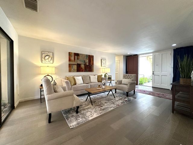 7929 Wildridge Dr, Fair Oaks, CA 95628