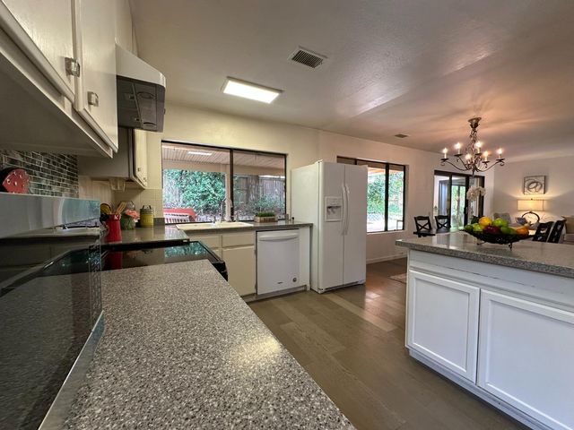 7929 Wildridge Dr, Fair Oaks, CA 95628