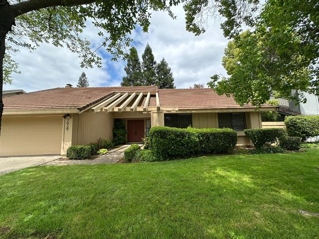 7929 Wildridge Dr, Fair Oaks, CA 95628
