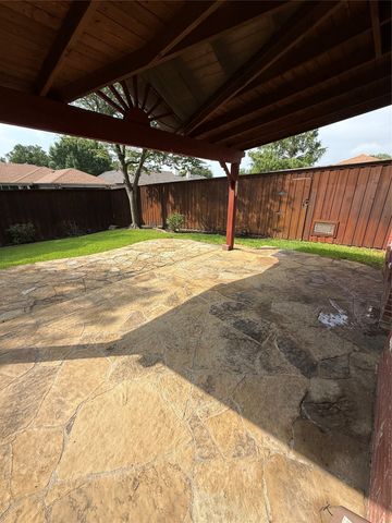 2210 Crystal Creek Lane, Garland, TX 75040