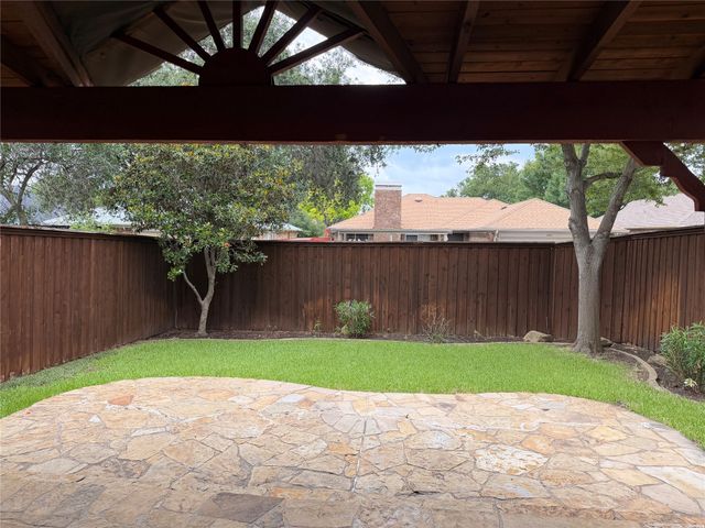 2210 Crystal Creek Lane, Garland, TX 75040