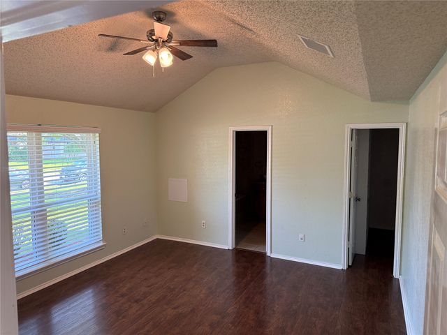 2210 Crystal Creek Lane, Garland, TX 75040