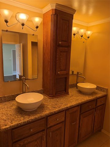 2210 Crystal Creek Lane, Garland, TX 75040