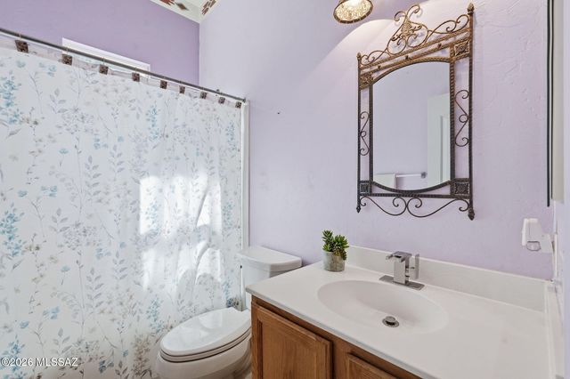 306 W Continental Vista Place, Green Valley, AZ 85614