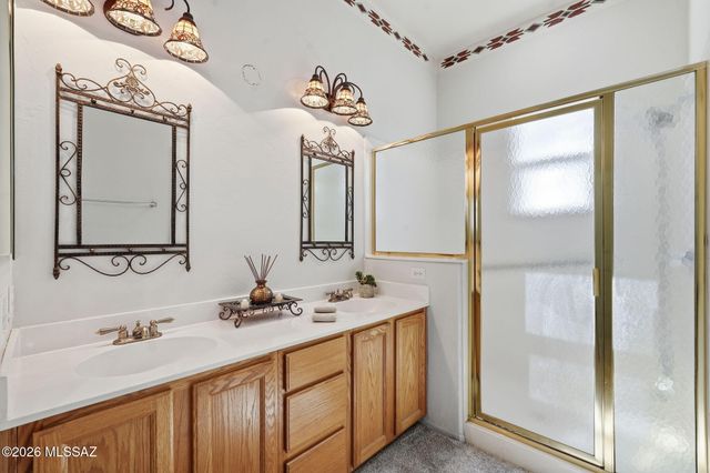 306 W Continental Vista Place, Green Valley, AZ 85614
