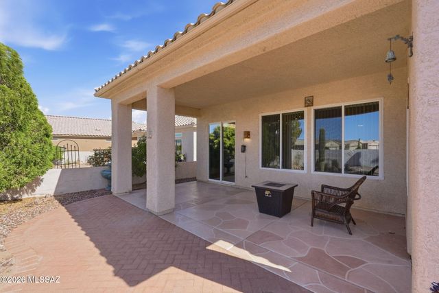 306 W Continental Vista Place, Green Valley, AZ 85614