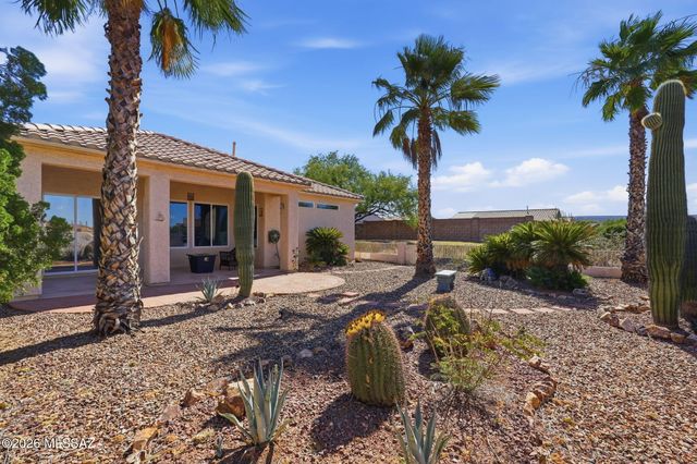 306 W Continental Vista Place, Green Valley, AZ 85614