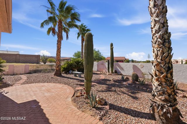306 W Continental Vista Place, Green Valley, AZ 85614