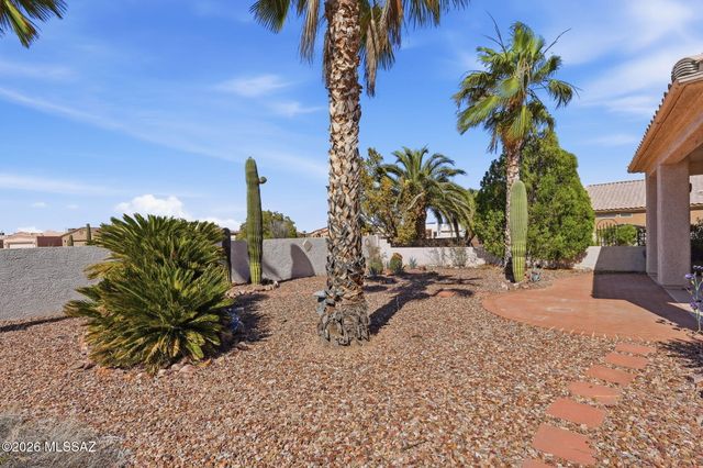 306 W Continental Vista Place, Green Valley, AZ 85614