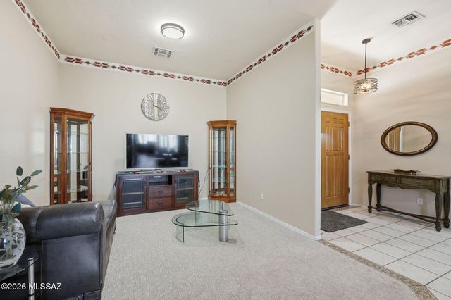 306 W Continental Vista Place, Green Valley, AZ 85614