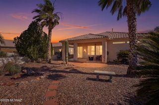 306 W Continental Vista Place, Green Valley, AZ 85614