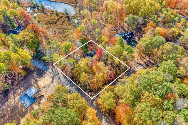 6161 Fox Run Circle 622, Canadian Lakes, MI 49346