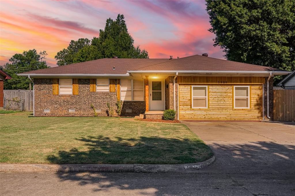 3909 Rosewood Drive, Midwest City, OK 73110