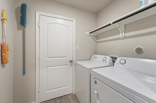 114 Hickory Nut Street, Livingston, TX 77351