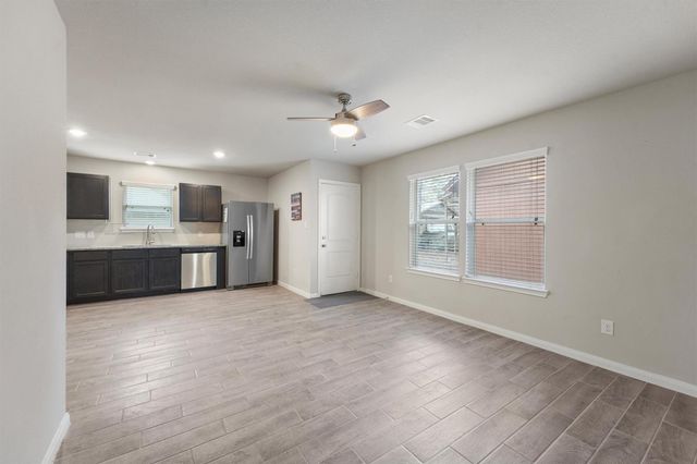 114 Hickory Nut Street, Livingston, TX 77351