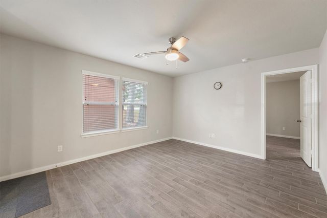 114 Hickory Nut Street, Livingston, TX 77351