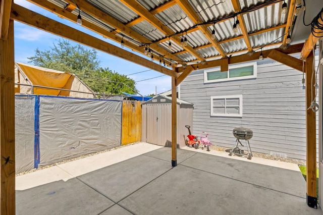 521 Oregon Street, Manteca, CA 95337