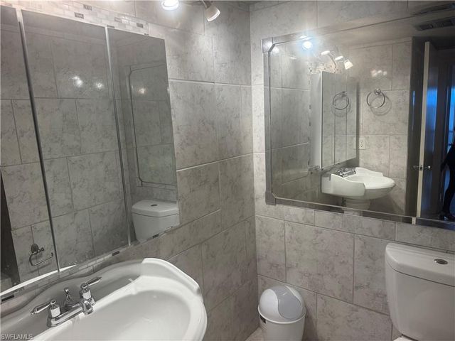 1849 Maravilla AVE A12, Fort Myers, FL 33901