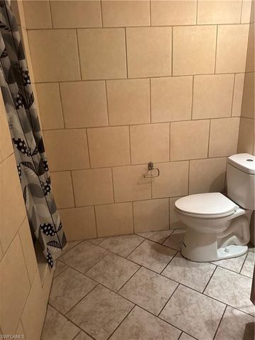 1849 Maravilla AVE A12, Fort Myers, FL 33901