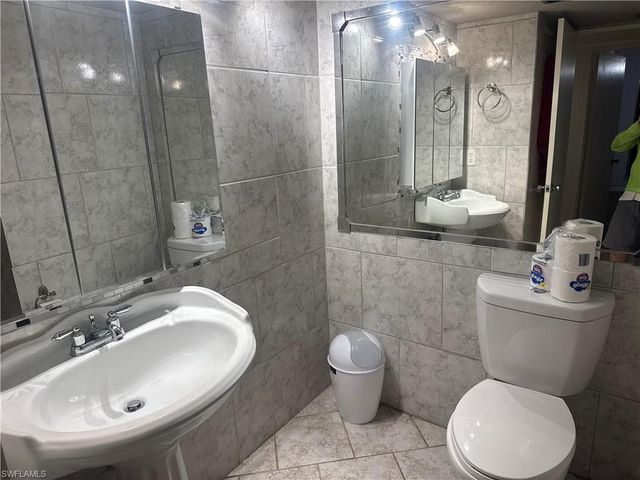 1849 Maravilla AVE A12, Fort Myers, FL 33901