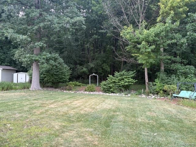 2674 Onagon Trail Trail, Waterford, MI 48328