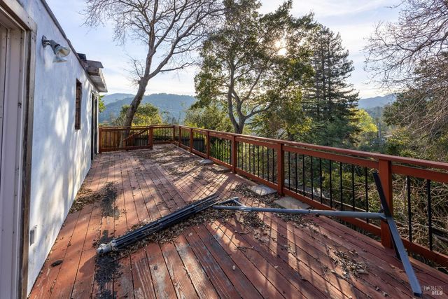 50 Hillcrest Ct, San Anselmo, CA 94960