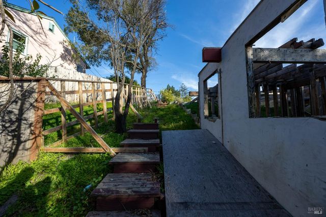 50 Hillcrest Ct, San Anselmo, CA 94960