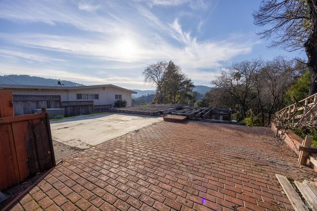 50 Hillcrest Ct, San Anselmo, CA 94960