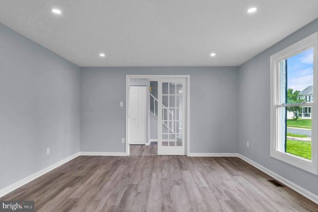 7401 LOUGHBORO LN, Springfield, VA 22150