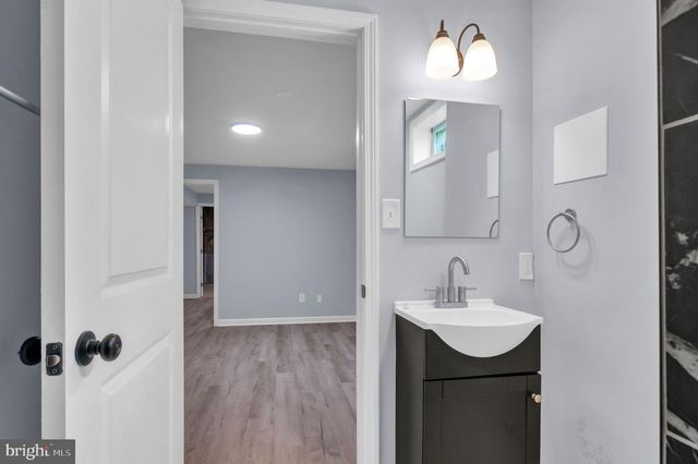 7401 LOUGHBORO LN, Springfield, VA 22150