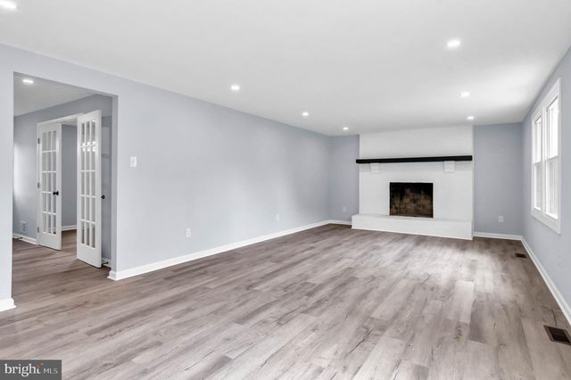 7401 LOUGHBORO LN, Springfield, VA 22150