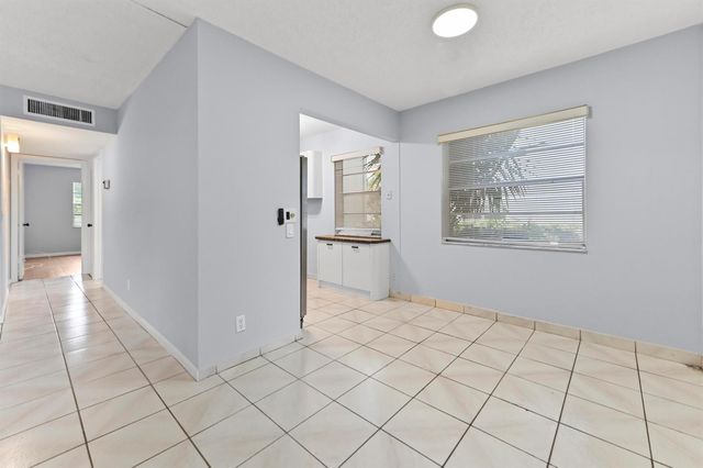 548 Capri L, Delray Beach, FL 33484