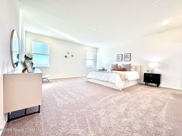 386 Glaspell Circle SE, Palm Bay, FL 32909