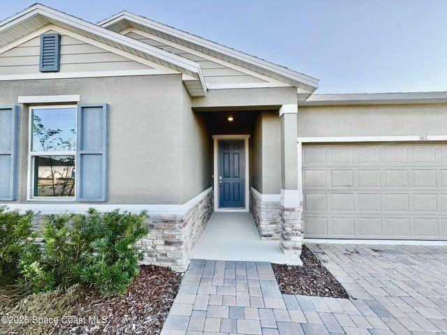 386 Glaspell Circle SE, Palm Bay, FL 32909