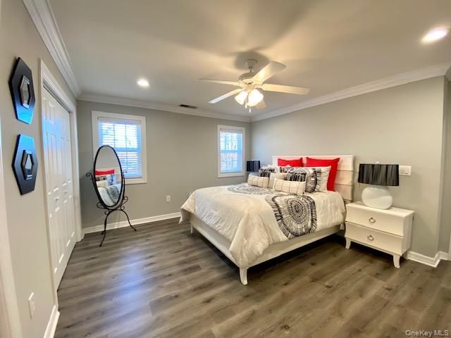 192 Adams Way 192, Sayville, NY 11782