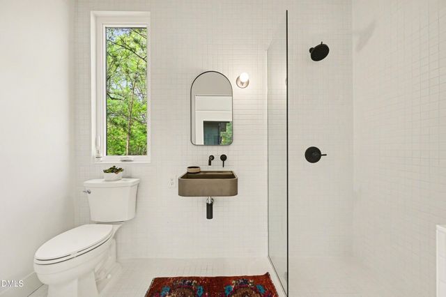 166 Daphine Drive, Hillsborough, NC 27278