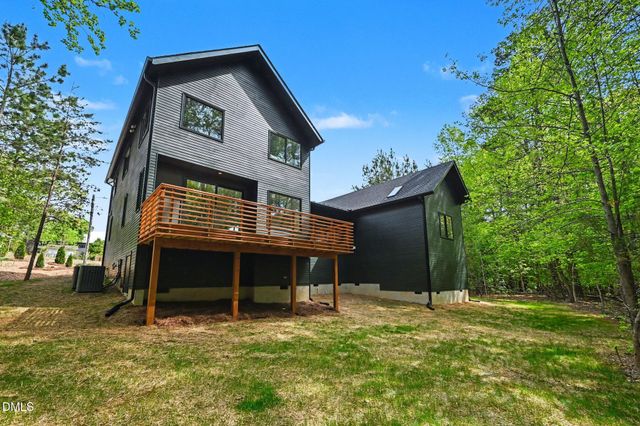 166 Daphine Drive, Hillsborough, NC 27278